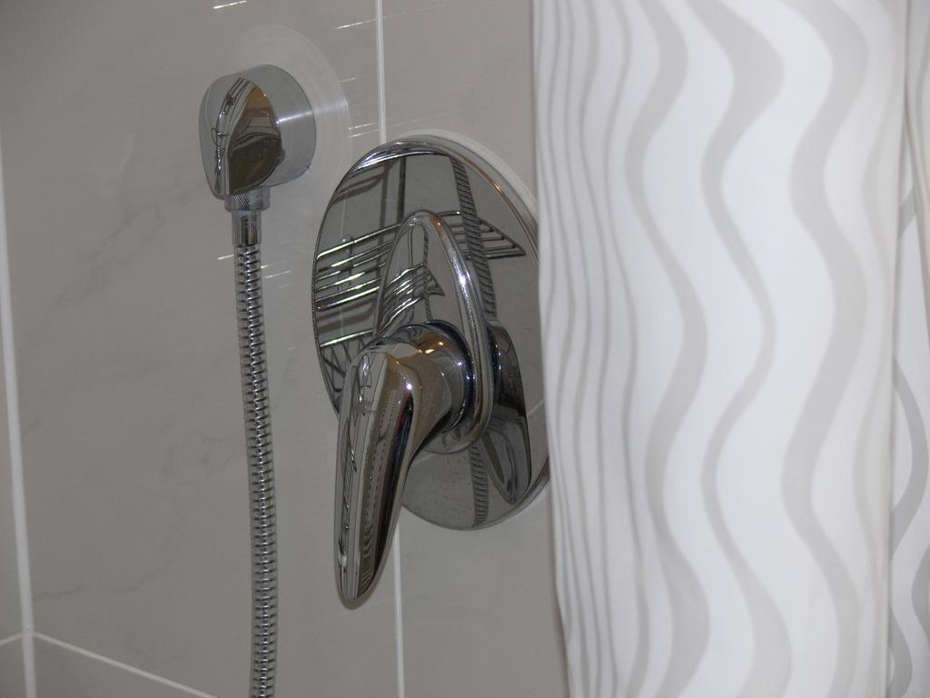 Business Flat Bahnhofstrasse Apartment Wiesbaden Bilik gambar
