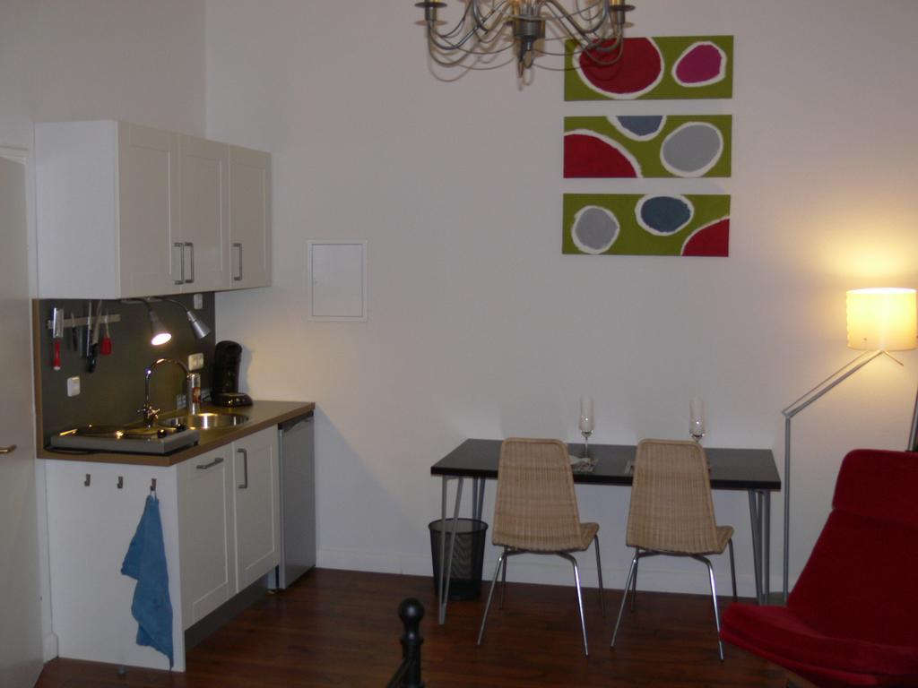 Business Flat Bahnhofstrasse Apartment Wiesbaden Bilik gambar