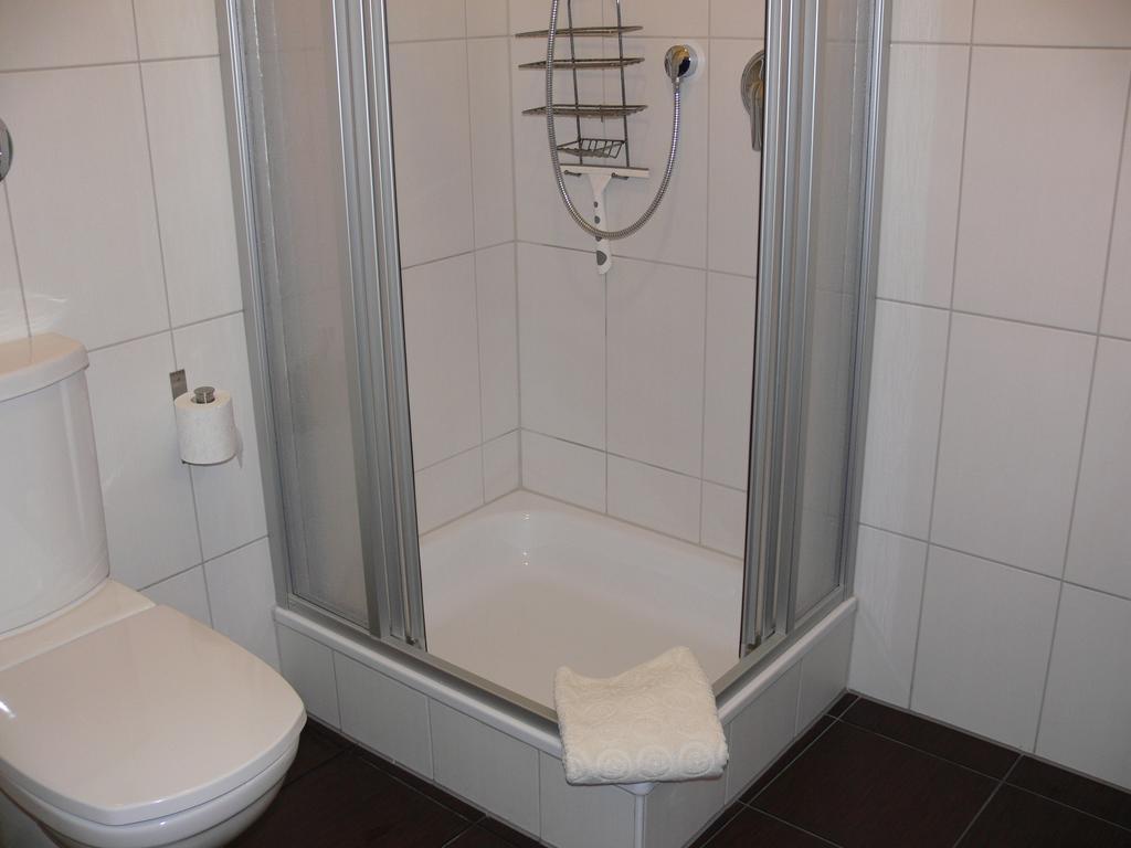 Business Flat Bahnhofstrasse Apartment Wiesbaden Bilik gambar